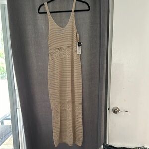 Elegant Beige Knit Maxi Dress
